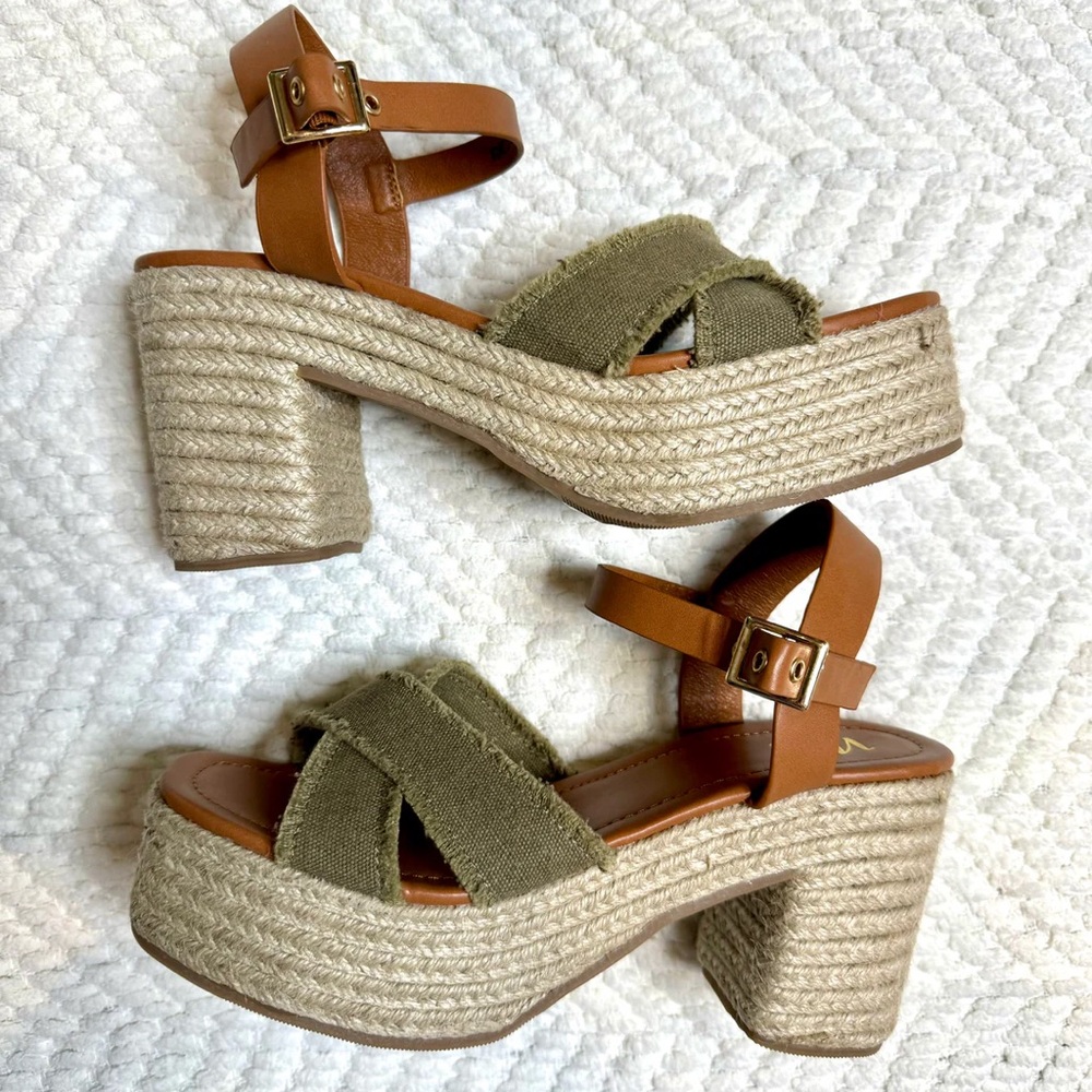 Not Rated Tan and Olive Platform Sandals - Picture 4 of 6
